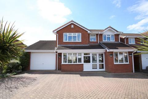1 Choyce Close, Atherstone, CV9 3AY