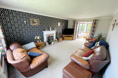 7 Birch Grove, Spalding, PE11 2HL