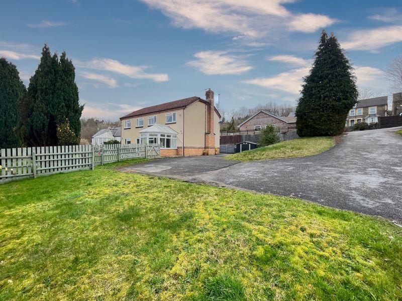 Chapelwood House, Chapel Road, Llanharan CF72 9QB 6 bed detached house for sale £550,000