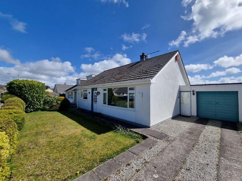 Carnon Downs, Truro 2 bed detached bungalow for sale - £409,950