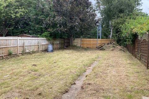 9 Beechpark Way, Watford, WD17 3TY