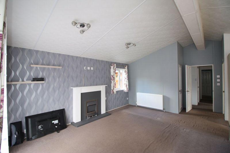 A5 Lodge Glendevon Country Park... 3 bed property £85,000