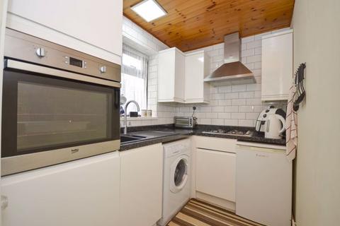 63 Alma Road, Brixham, TQ5 8QR