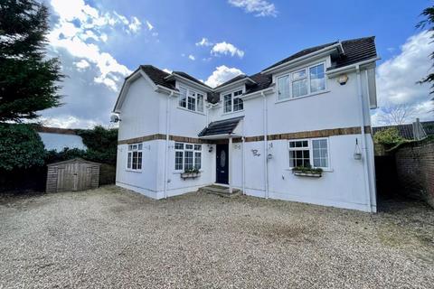 4 bedroom detached house for sale, London End, Beaconsfield HP9