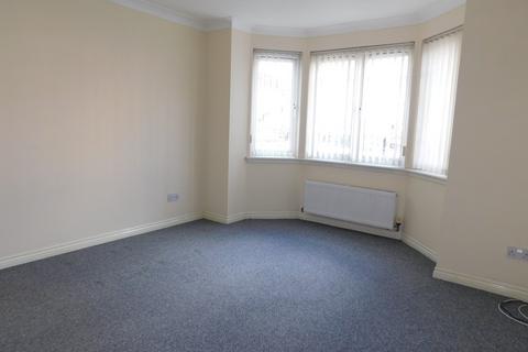 2 bedroom ground floor flat to rent, Leyland Road, Bathgate