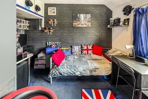 55 Callan Grove, South Ockendon, RM15 5PW