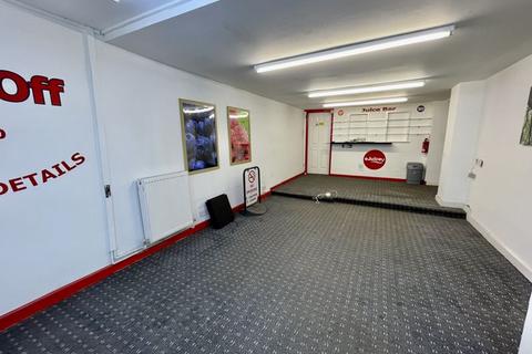 Shop to rent - * Commercial Property on Wigan Road, Bolton *