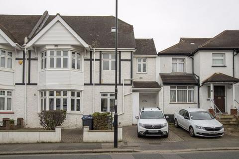 2 bedroom apartment to rent, Mayfield Road, South Croydon