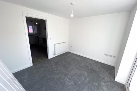 3 bedroom terraced house to rent, Liverpool Street, Salford