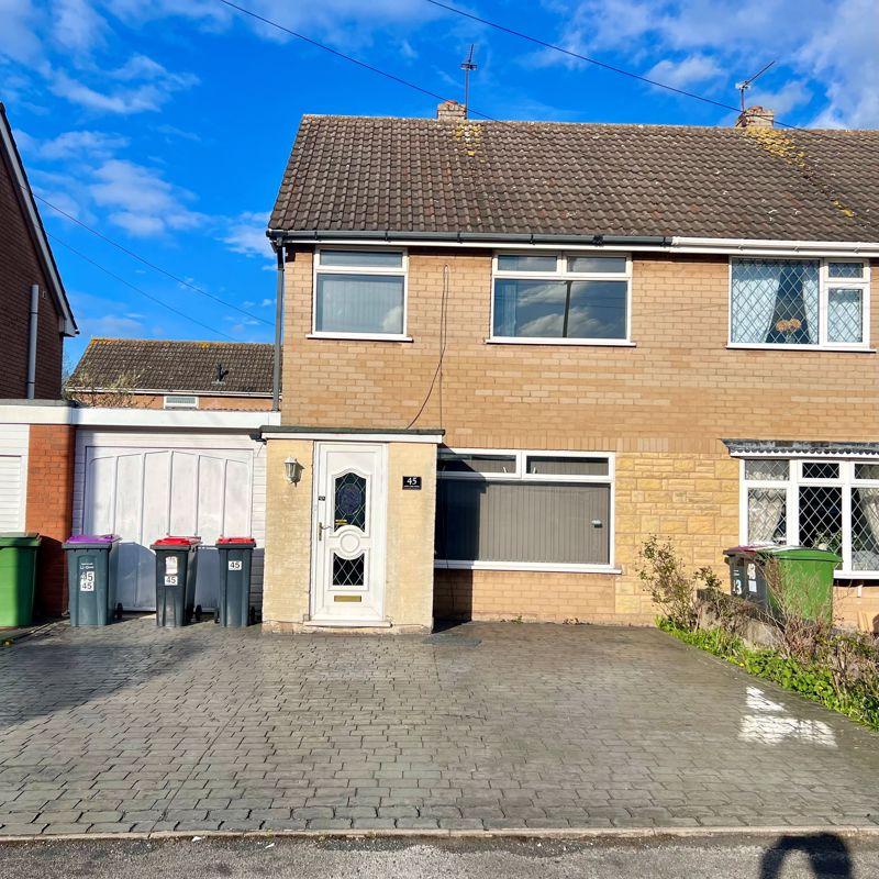 Viewlands Drive, Telford 3 bed house £950 pcm (£219 pw)