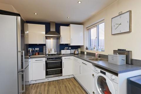 190 Birchfield Way, Telford, TF3 5HU