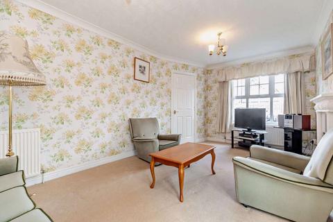 3 bedroom detached house for sale - Clarence Walk, Wakefield, West Yorkshire