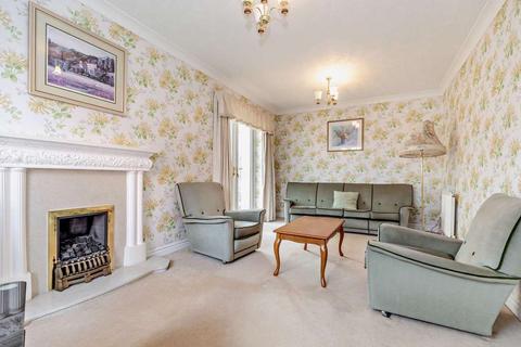 3 bedroom detached house for sale - Clarence Walk, Wakefield, West Yorkshire