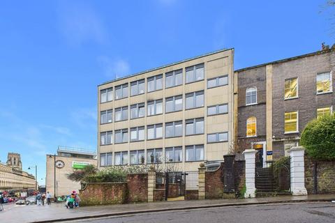 undefined, Richmond Hill, Clifton