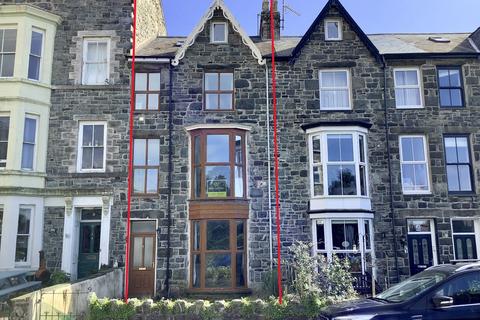 5 bedroom terraced house for sale, 5 Epworth Terrace, Barmouth LL42 1PN