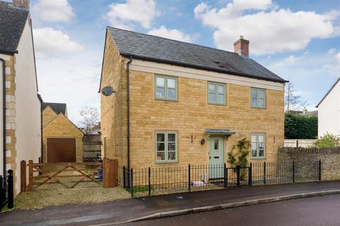 13 Castle Nurseries, Chipping Campden, GL55 6JT