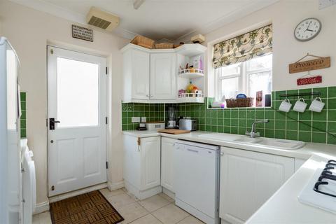 13 Castle Nurseries, Chipping Campden, GL55 6JT