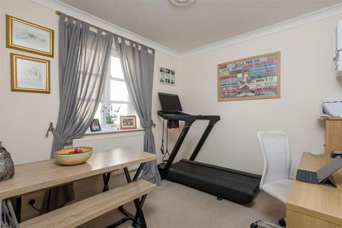 13 Castle Nurseries, Chipping Campden, GL55 6JT