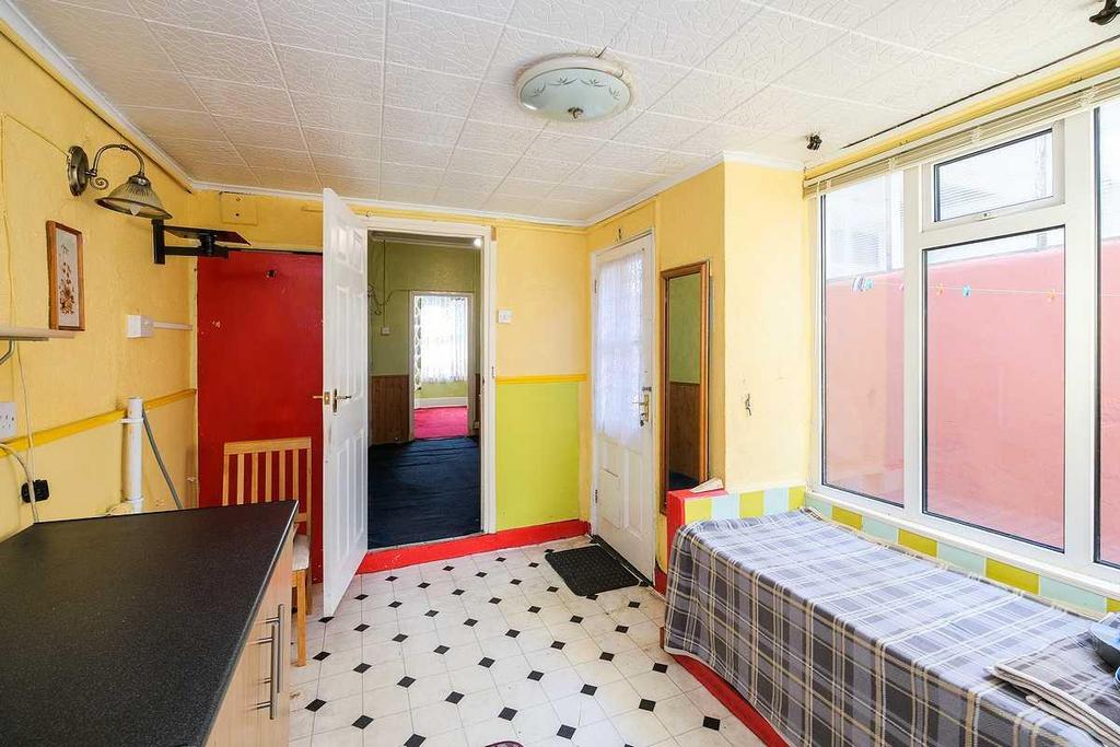 184 Cann Hall Road-26 RSLG.JPG