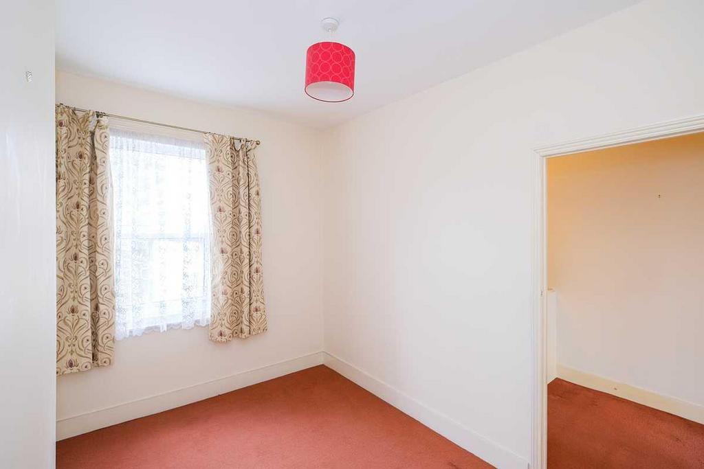 184 Cann Hall Road-3 RSLG.JPG