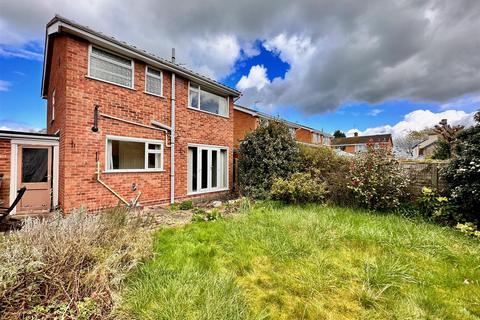 6 Cranley Drive, Codsall, Wolverhampton, WV8 1AS