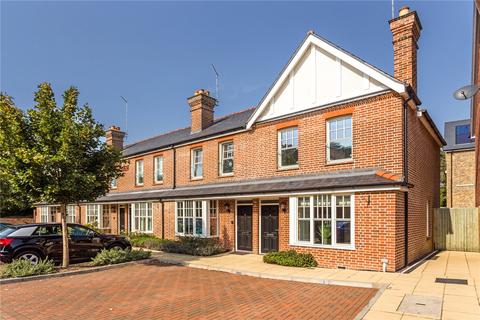 9 Portland Crescent, Marlow, SL7 2FQ