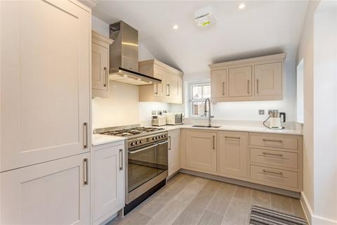 9 Portland Crescent, Marlow, SL7 2FQ