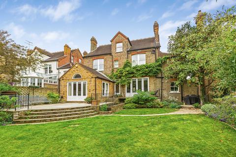 32 Ailsa Road, Twickenham, TW1 1QW