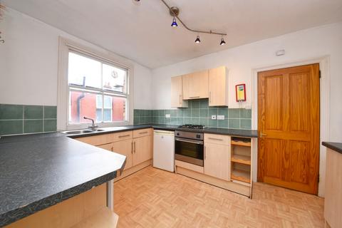 28 Kitchener Road, London, N2 8AS