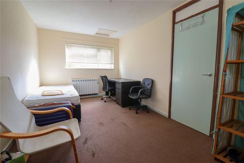 31 King Georges Road, Bath, BA2 1BJ
