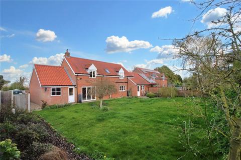 4 bedroom link detached house to rent, Low Road, Norton Subcourse, Norwich, Norfolk, NR14