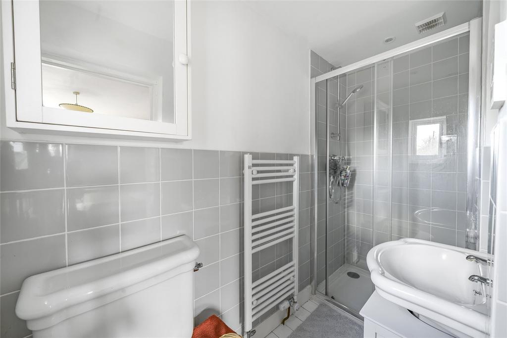 En Suite Shower Room
