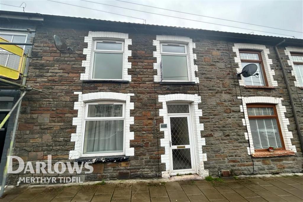 Primrose Street, Tonypandy 3 bed semidetached house £650 pcm (£150 pw)