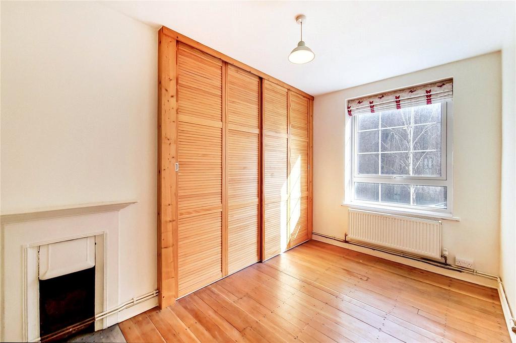 Corbin House, Bromley High Street, Bow, London, E3 3 bed flat £2,600