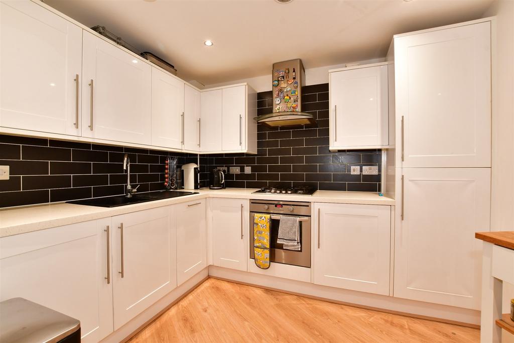 Lounge/Kitchen