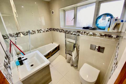 8 Compton Crescent, Northolt, UB5 5LP