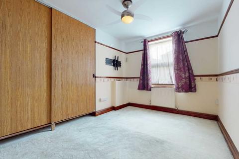 1 bedroom flat to rent, Bethwin Road, Camberwell, SE5, London