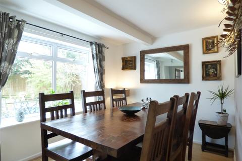 2 Pool Close, Little Compton, Moreton-in-marsh, GL56 0RU