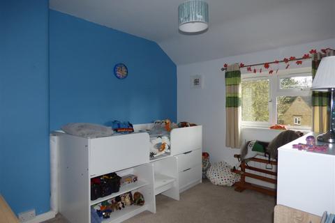 2 Pool Close, Little Compton, Moreton-in-marsh, GL56 0RU