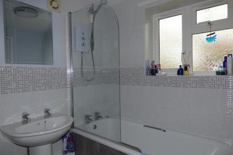 2 Pool Close, Little Compton, Moreton-in-marsh, GL56 0RU