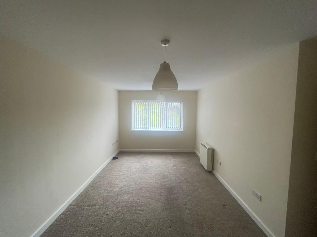 Woodsome Park, Gateacre, Liverpool, L25 2 bed flat £650 pcm (£150 pw)