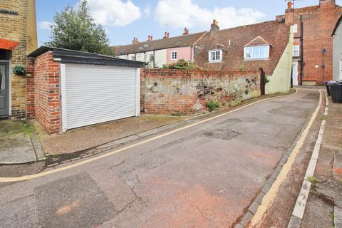 3 bedroom end of terrace house for sale, Ivy Lane, Canterbury