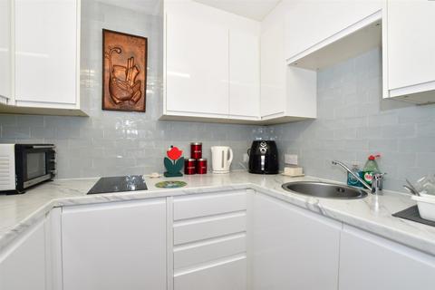 1 bedroom flat for sale - Wellington Crescent, Ramsgate, Kent