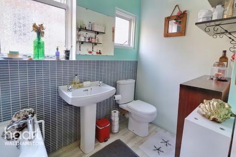 60 Theydon Street, Walthamstow, London, E17 8EL