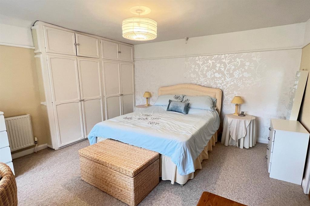 Bed 2