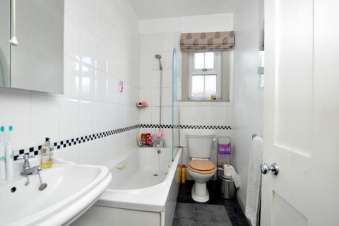 1 bedroom apartment to rent, York Road, Guildford, Surrey, GU1