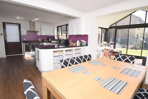 4 bedroom detached house for sale, Churchwood Drive, Chestfield, Whitstable