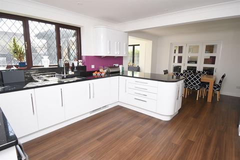 4 bedroom detached house for sale, Churchwood Drive, Chestfield, Whitstable