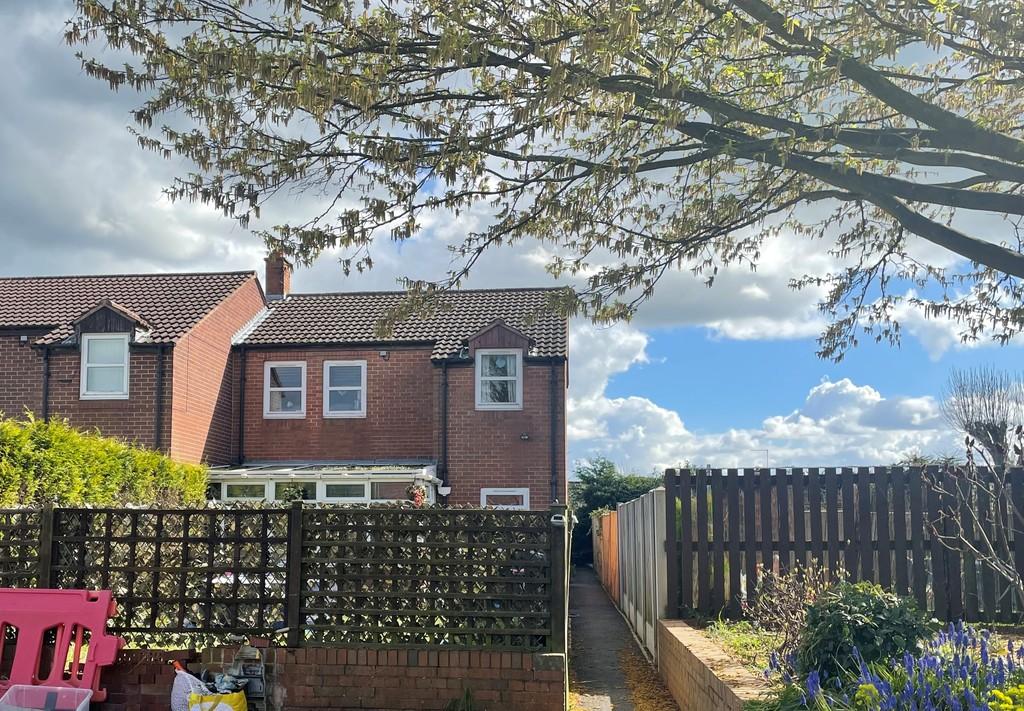 The Pastures, Tuxford 3 bed semidetached house for sale £167,500