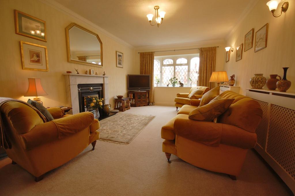 Station Road, North Thoresby DN36 5QS 3 bed detached bungalow for sale